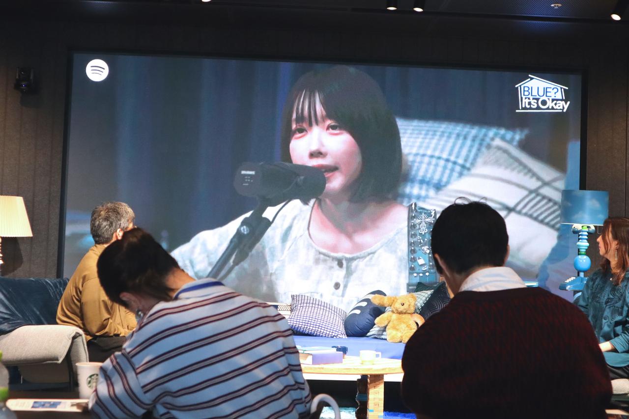画像2: ブルーな気持ちを否定せず肯定する「BLUE It’s Okay」のコンセプト