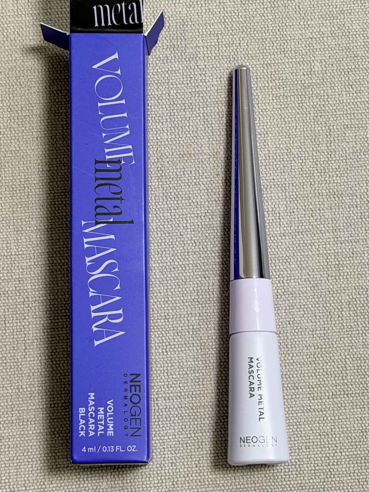 画像: VOLUME METAL MASCARA www.qoo10.jp