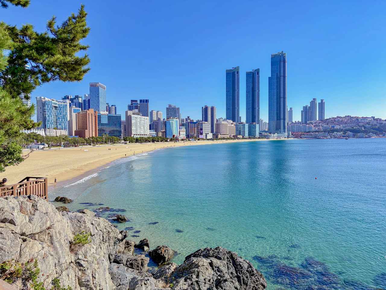 画像1: 【Wellness】自然の音に耳を澄ませる「冬柏島」でのサウンドウォーキング