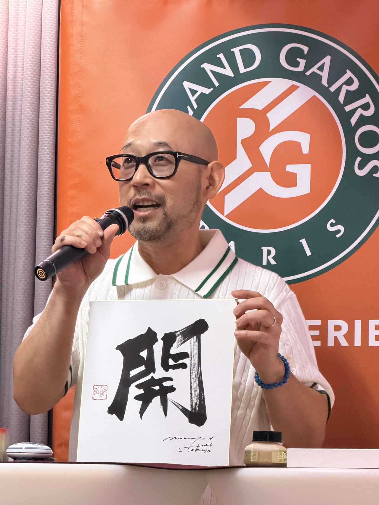 画像1: 書道 × テニスのライブパフォーマンスが圧巻