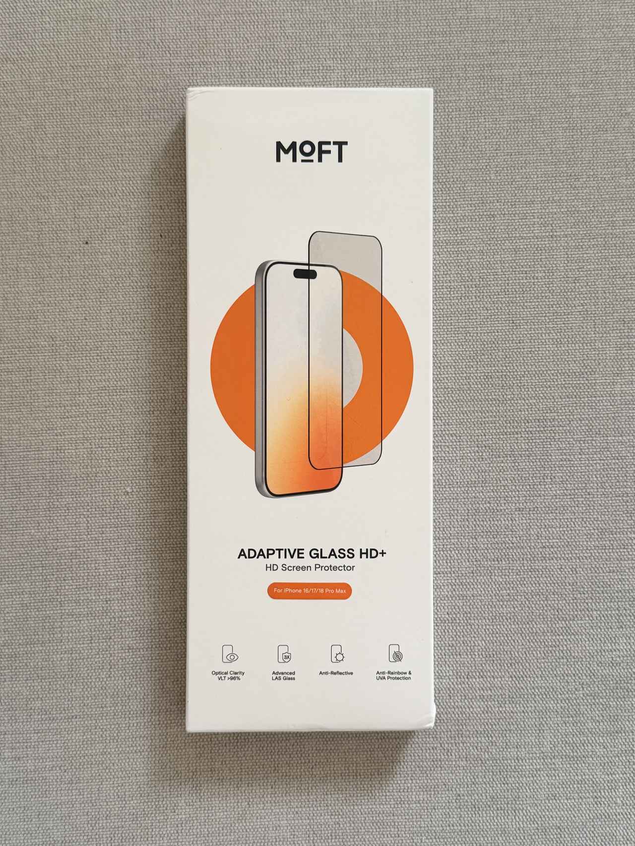 画像: MOFT 高透明・高強度光沢ガラスフィルム 販売価格　｜3,980円（税込） 発売日 ｜9月10日（木） www.moftjapan.com