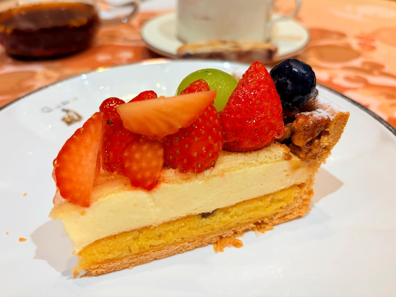 画像1: 【予約受付中!】フルーツいっぱい♬キル フェ ボンのクリスマス♡毎年大人気のツリータルトから、期待の新作、さらには小さめサイズまで