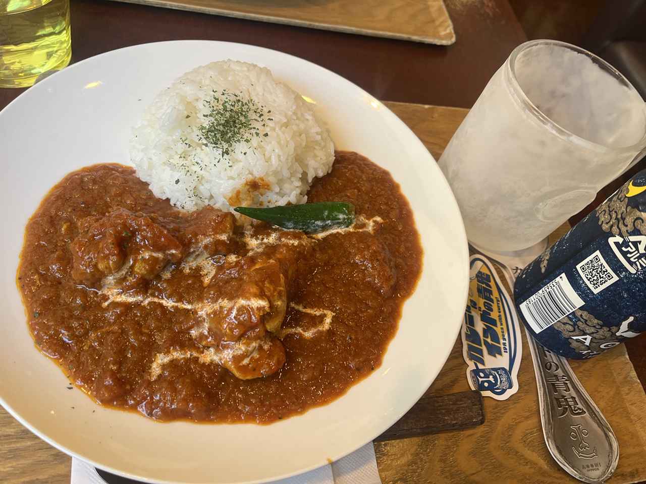 画像: バターチキンカレーとインド青鬼のセット（税込1400円）（カレー単品だと1000円）
