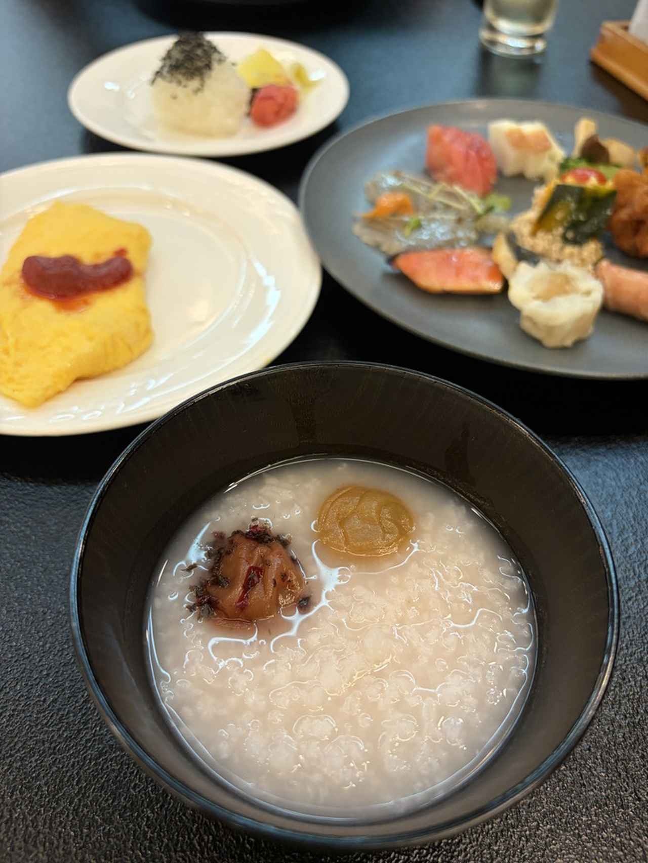 画像4: 朝食は和歌山のご当地グルメがずらり！