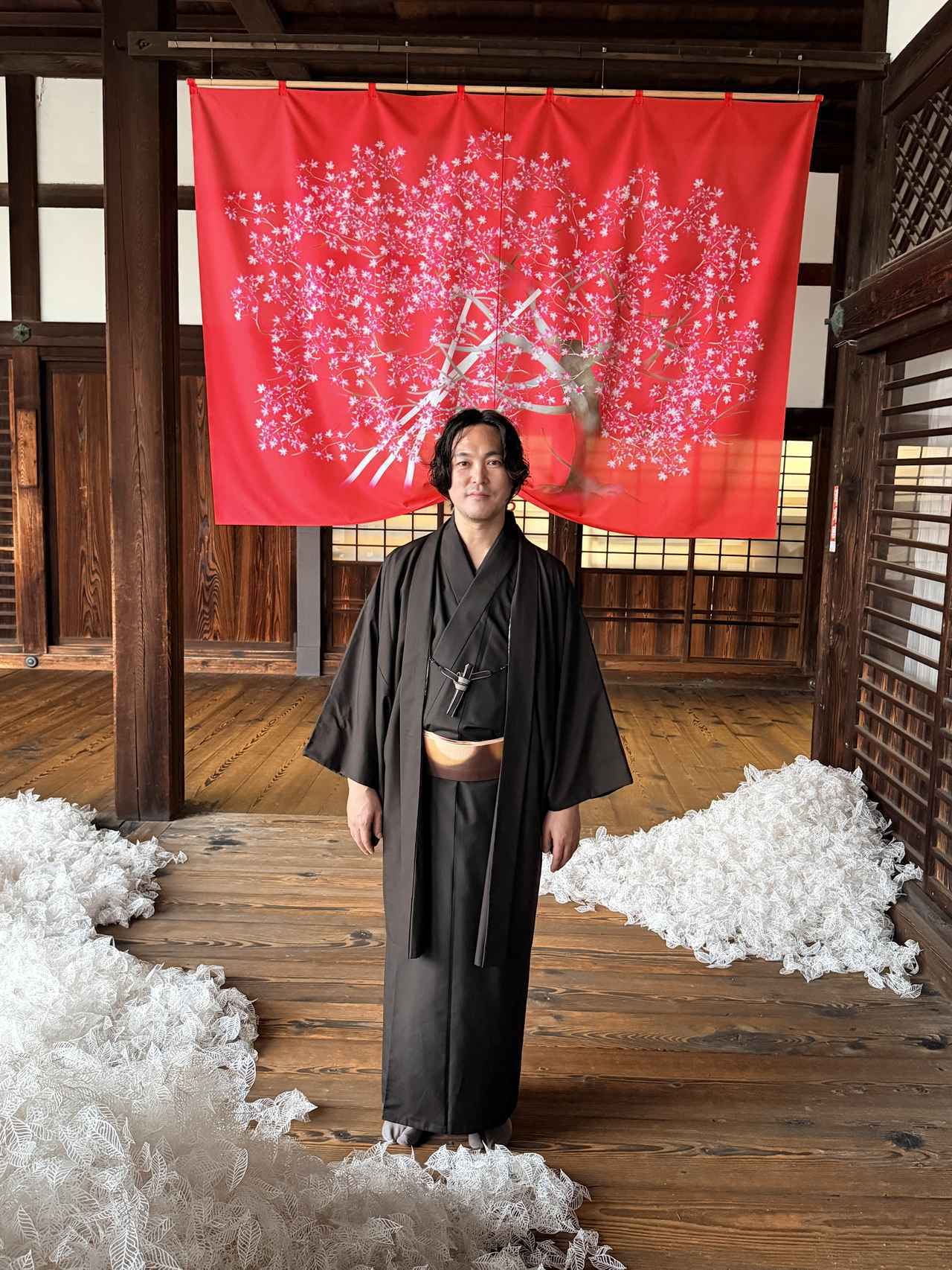 画像1: 【東本願寺 大玄関】不完全さの美を辿る♡矢後直規のグラフィック展『Pangraphics』初開催