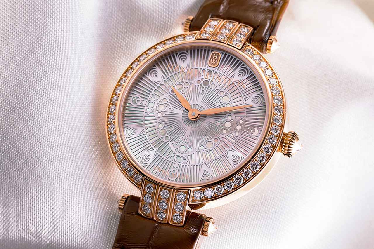 画像1: ハリー・ウィンストン プルミエール・レース 31mm ダイヤモンド 「時を飾るレースの華やぎ」【今週の逸本 Vol.259】