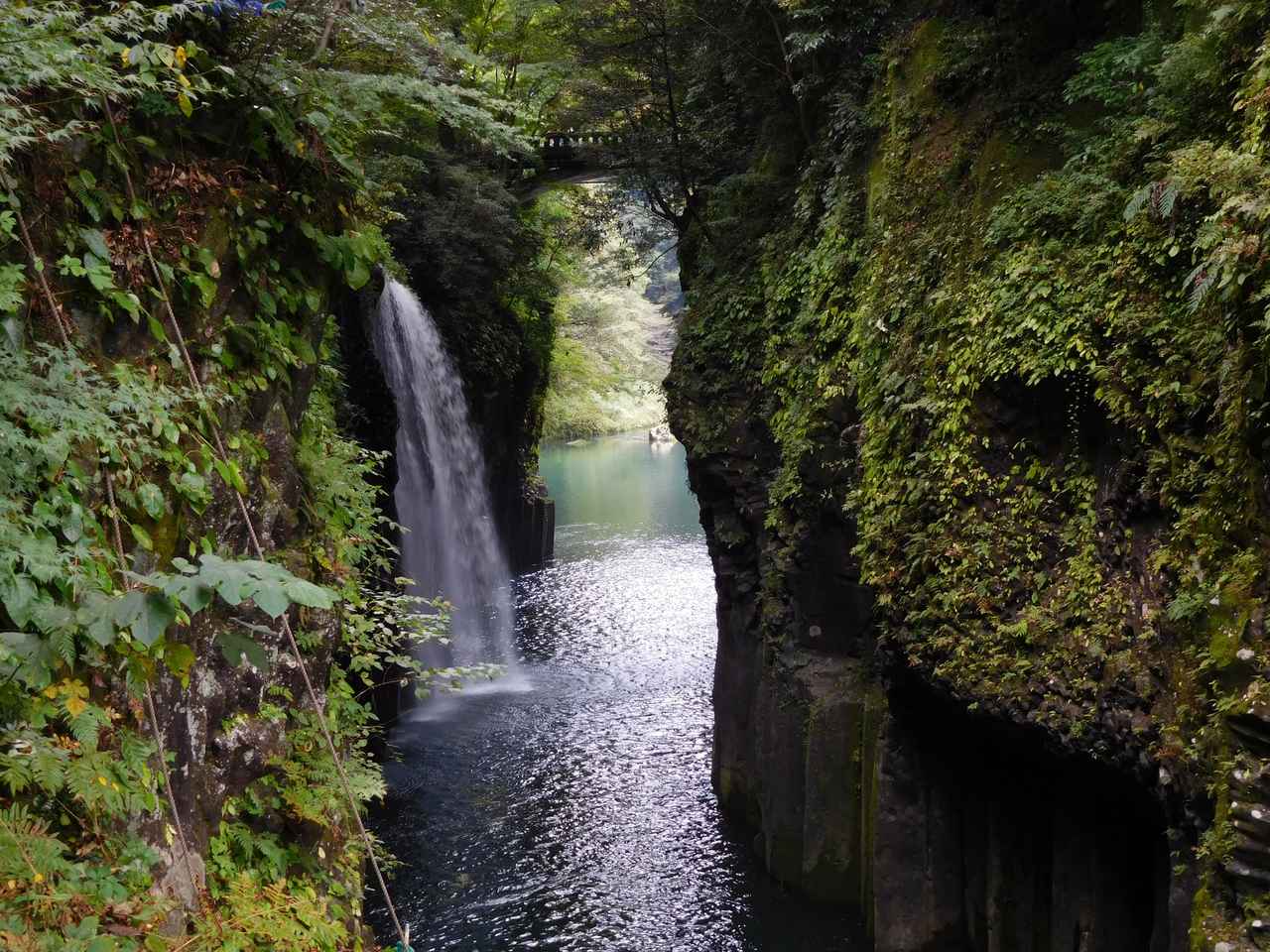 画像: 個人では行きにくい秘境の旅はツアーがおすすめ