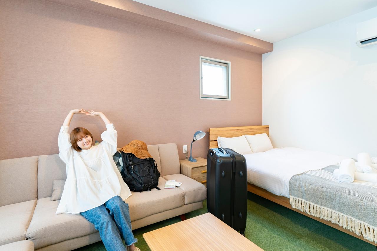 画像: 【予算別ホテル:大阪編】ダブルベッドも独り占め! ゆったり泊まれる&好立地が魅力のホテル5選 - singles (シングルス) - “おひとりさま”にフォーカスした情報サイト