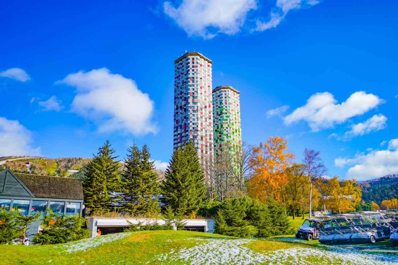 画像: 【ひとり旅プラン】界・リゾナーレの「OMO」にも！ 憧れの星野リゾートに泊まるツアー5選 - singles （シングルス） - “おひとりさま”にフォーカスした情報サイト