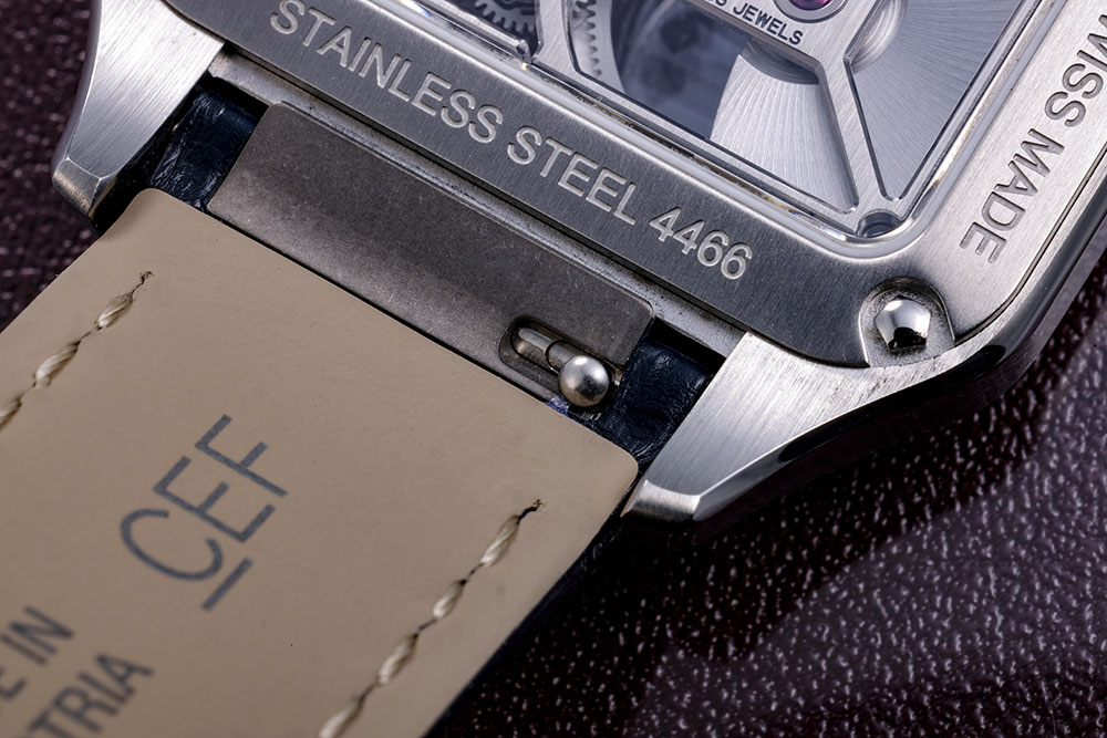 画像: ワンタッチでベルトを交換できるのも嬉しいところ