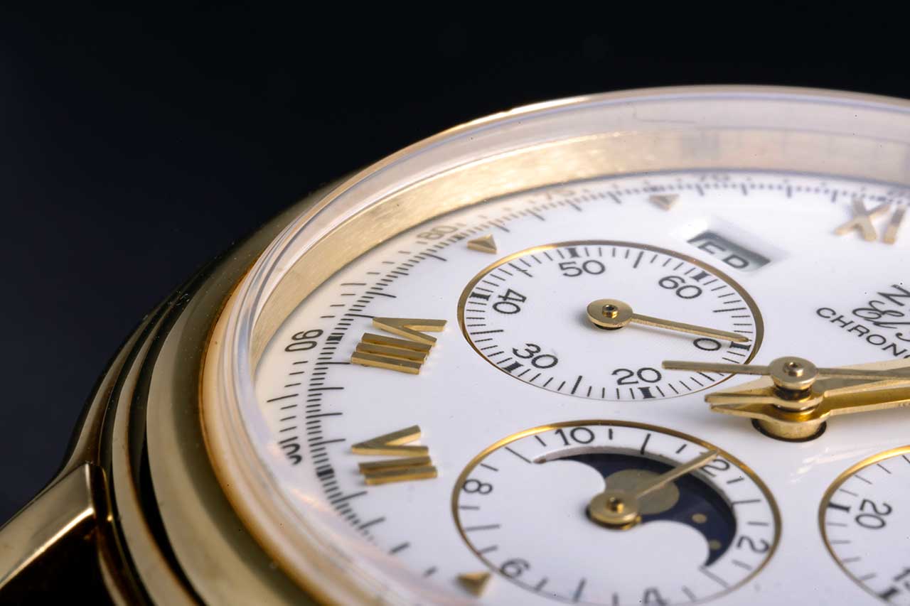 画像: 美しく配置された立体インデックスが上質感を演出