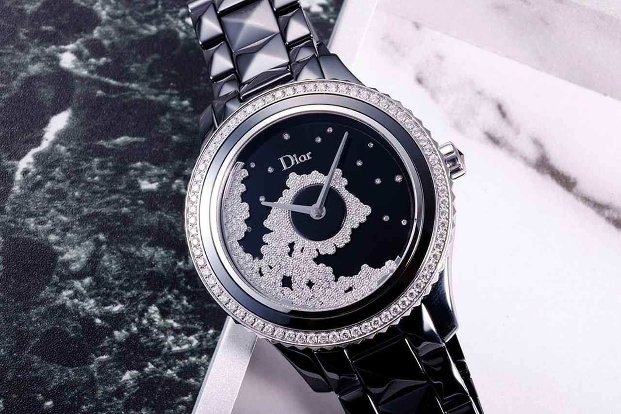 画像: クリスチャン・ディオール ディオールⅧ ダイヤモンド「舞い踊るダイヤ」【今週の逸本 Vol.302】 - singles （シングルス） - “おひとりさま”にフォーカスした情報サイト