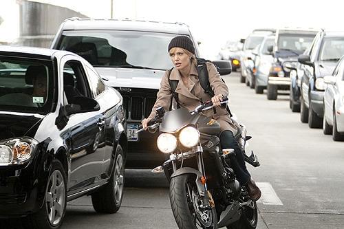 画像6: © 2010 Columbia Pictures Industries, Inc. and Beverly Blvd LLC. All Rights Reserved.