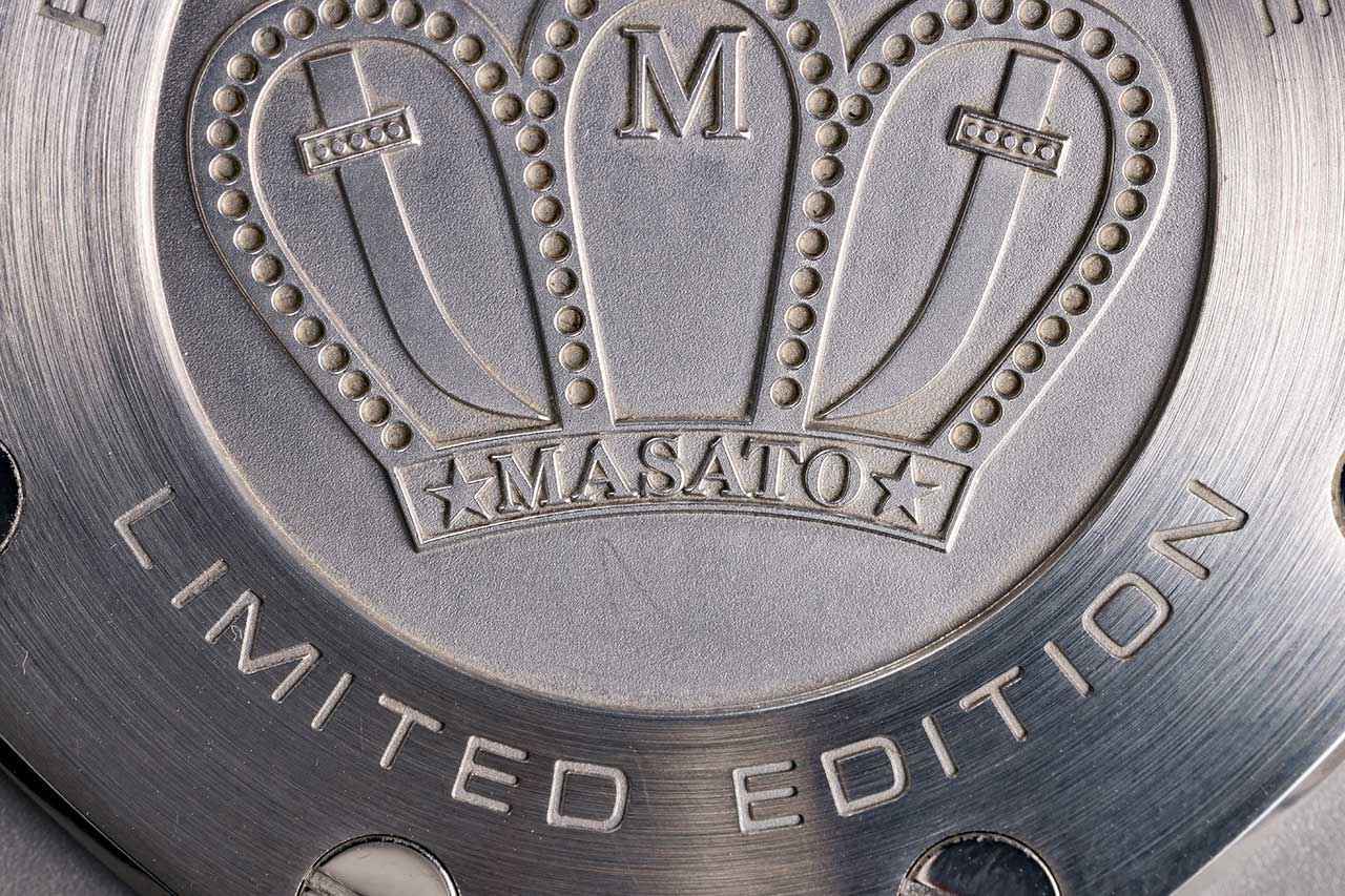 画像: 『MASATO』と王冠マークが本モデルの特別性を物語る