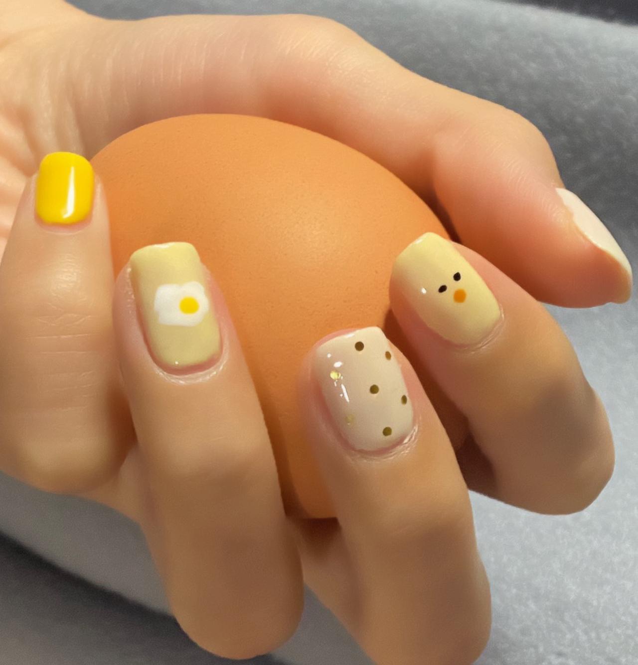 画像: ニワトリの卵