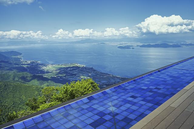 画像: ＜ひとり旅＞『湖国デビューはこのコースで決まり！竹生島、黒壁スクエア、彦根城は現地ガイドがご案内！滋賀の魅力に迫る！絶景＆観光６選　２日間』｜クラブツーリズム