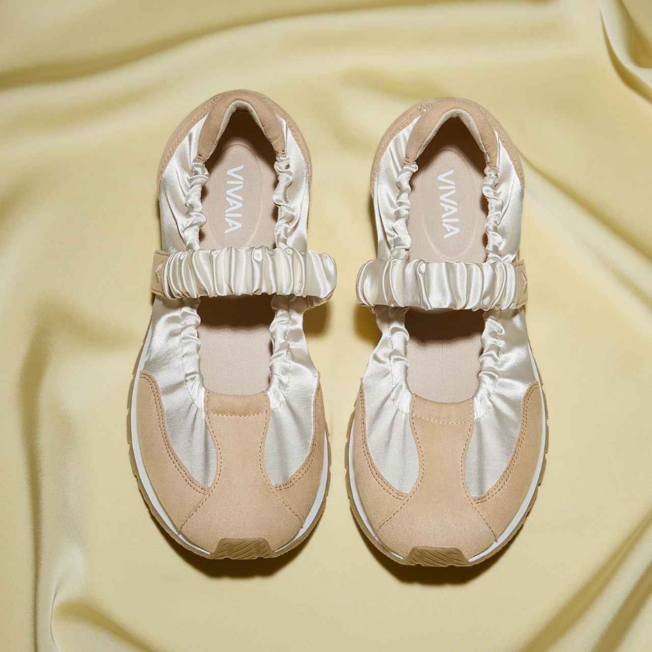 画像: ライトゴールド・アーモンド