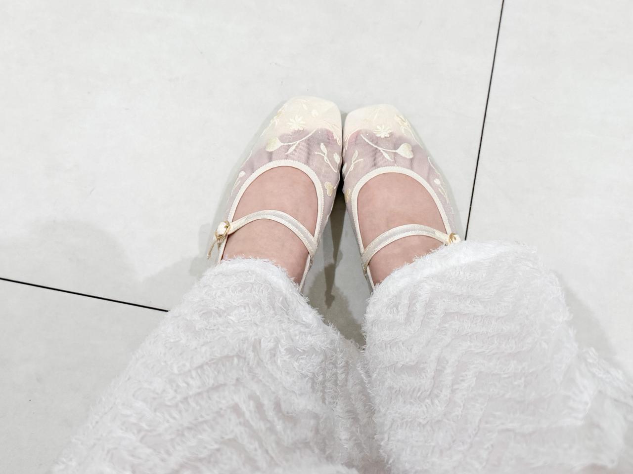 画像5: 刺繍とメッシュがかわいすぎる！ TWICE・NAYEONもイチオシの2026春の新作シューズ「Margot™ Mary Jane」