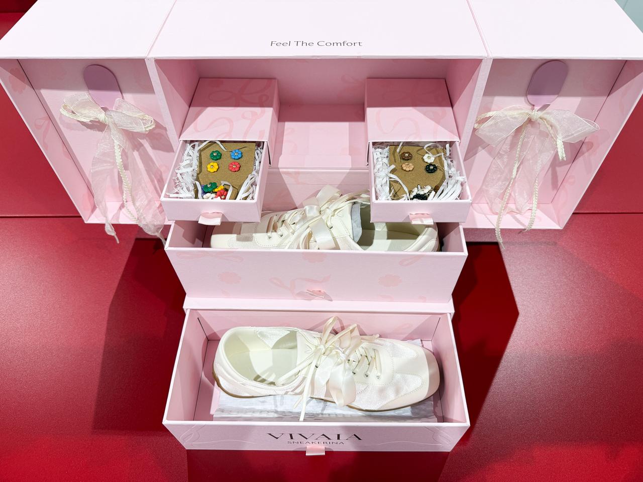 画像: 開けるとこんな感じ！