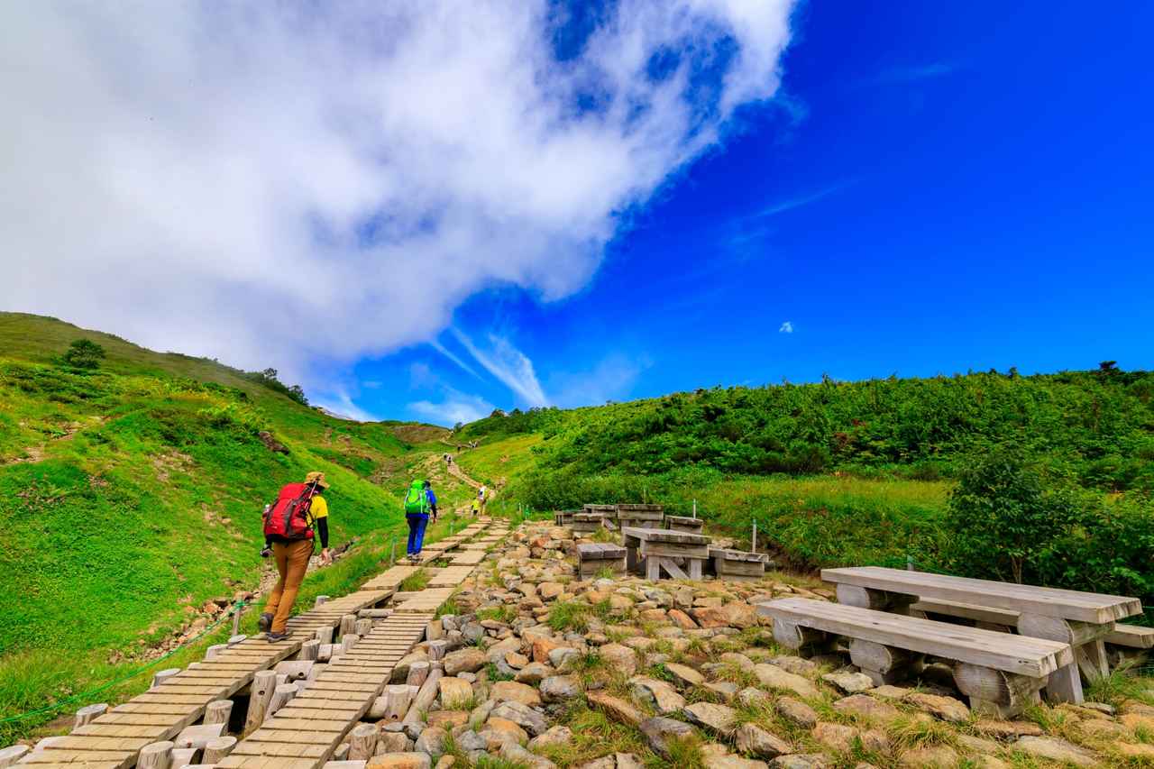 画像: 【ひとり旅プラン】上高地や憧れの絶景スポットへ。気軽に楽しむミニハイキング旅5選 - singles （シングルス） - “おひとりさま”にフォーカスした情報サイト