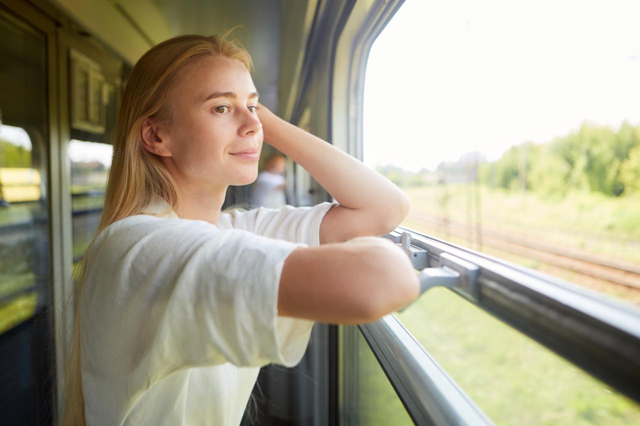 画像: 【ひとり旅プラン】最北の地や箱根・丹後も! 鉄道でめぐる初夏の絶景旅5選 - singles (シングルス) - “おひとりさま”にフォーカスした情報サイト