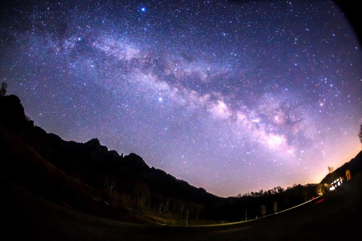 画像: <ひとり旅>『日本一の星空!阿智村で鑑賞する夏の天体ショーペルセウス座流星群 2日間』【新宿 出発】|クラブツーリズム
