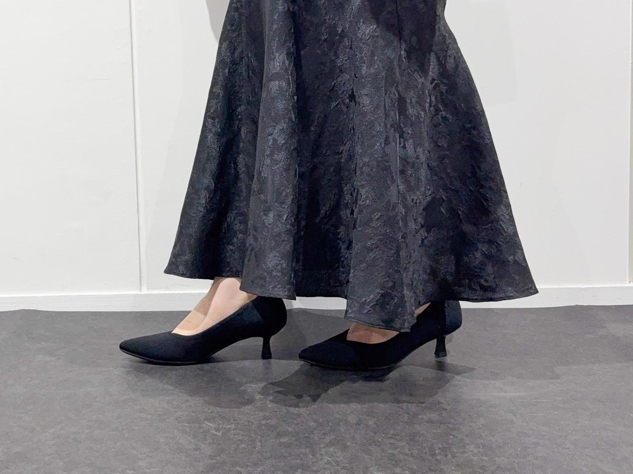 画像: 本当に疲れない？ 『VIVAIA』のパンプス「Scarlett」を履いてパーティーに参戦してみた！ - singles （シングルス） - “おひとりさま”にフォーカスした情報サイト