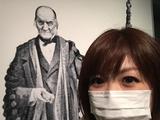 画像: オーウェンと生田晴香ツーショット、イェーイ!なんて写真も撮れます。