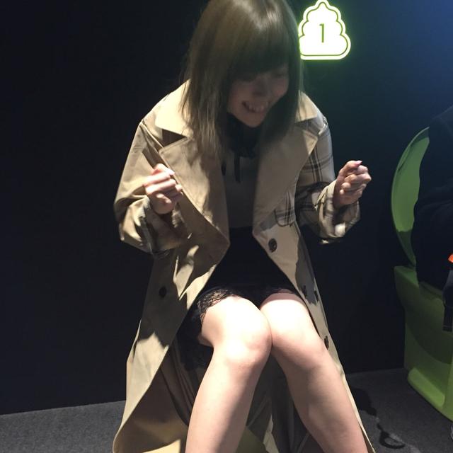 画像: 入場してすぐトイレに座らされ、踏ん張ってくださいと言われる生田晴香