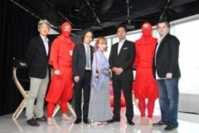 画像: 左から、東映株式会社京都撮影所制作部次長の高橋剣氏、東映京都撮影所所長の竹村寧人氏、YouTuberのくまみき、YouTubeパートナーシップ日本代表の水野有平氏、YouTube Spaceアジア太平洋統括部長のマクドナルド・デービッド氏