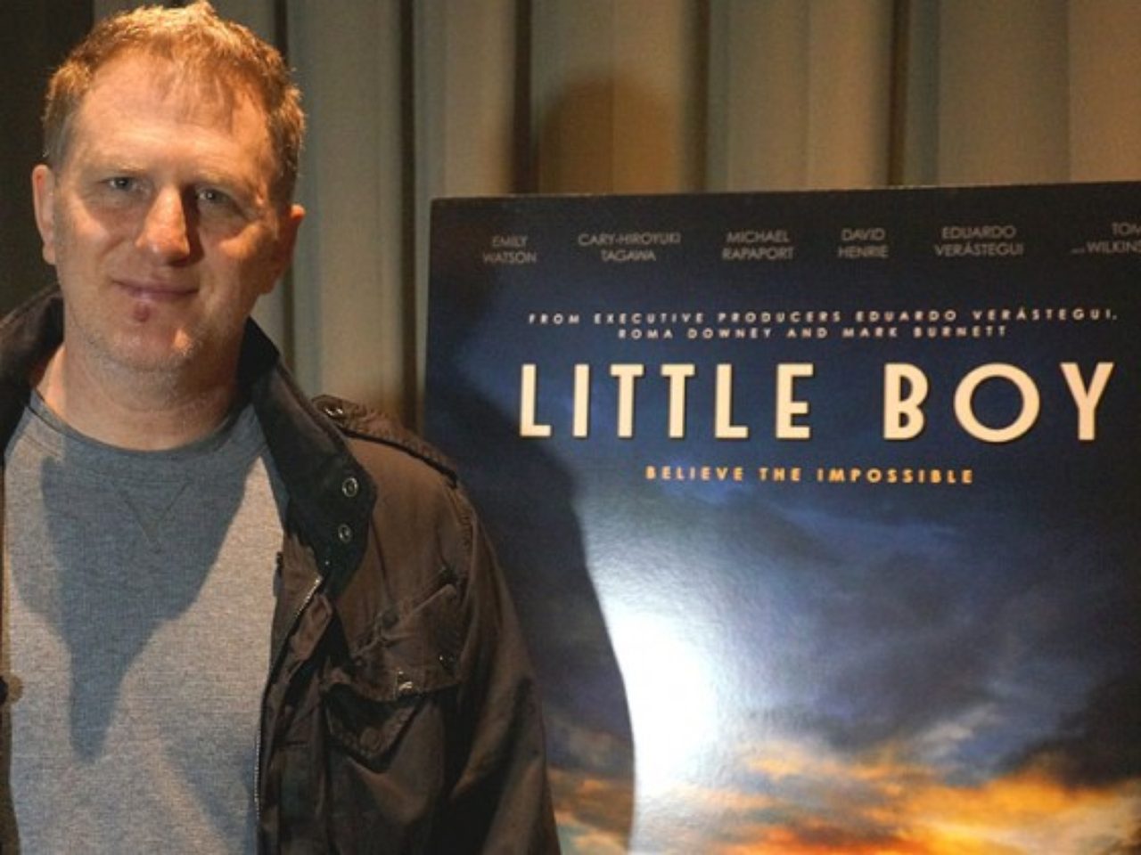 第2次世界大戦下、7歳のアメリカ少年と日系アメリカ人の友情を描いた