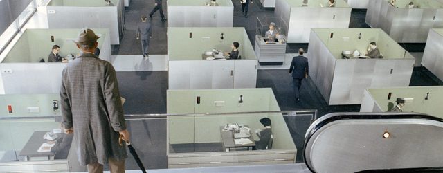 画像: フランスデイも開催。 なんと、ジャック・タチ監督の名作『プレイタイム』も---。