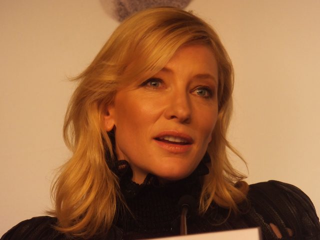 画像: 『CAROL』で1950年代の有閑マダムのレズビアンを演じたケイト・ブランシェット。女優賞の声も