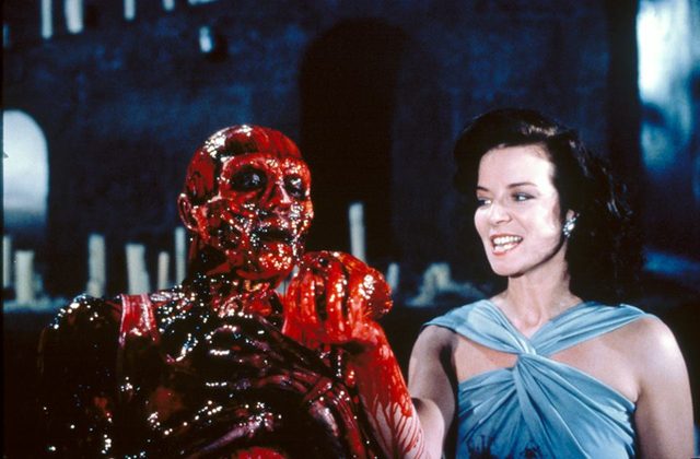 画像: 『ヘル・レイザー』 神秘のパズルボックスが誘う鮮血の異次元地獄 スプラッター・ホラーの歴史を塗り替えた伝説の衝撃作