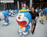 画像: 1日、映画「STAND BY ME ドラえもん」の上映4日間の興行収入が約47億5000万円となり、中国本土で上映された日本映画の記録を更新した。写真は14年、成都の「ドラえもんの秘密道具展示会」。 http://www.recordchina.co.jp/a110388.html