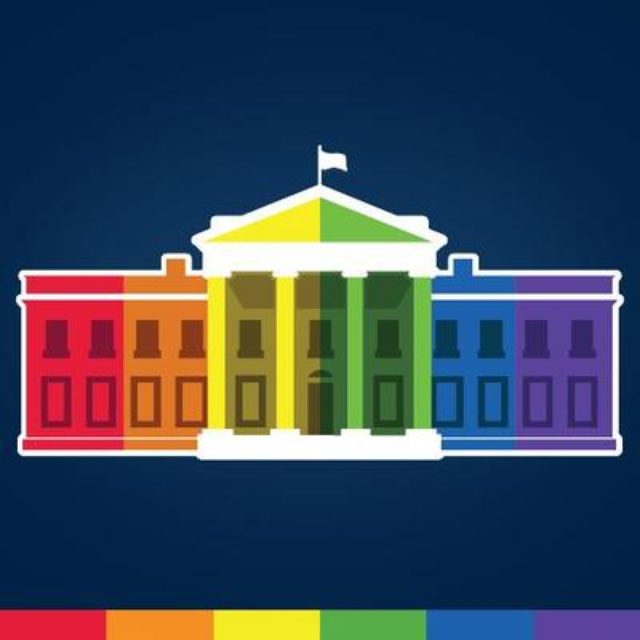 画像: ツイッターもレインボーに https://twitter.com/WhiteHouse?lang=ja