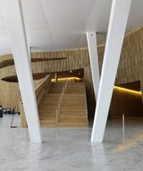 画像: ロビーは公共スペースとして、24時間自由に出入り出来る ©Jiri Havran snohetta.com