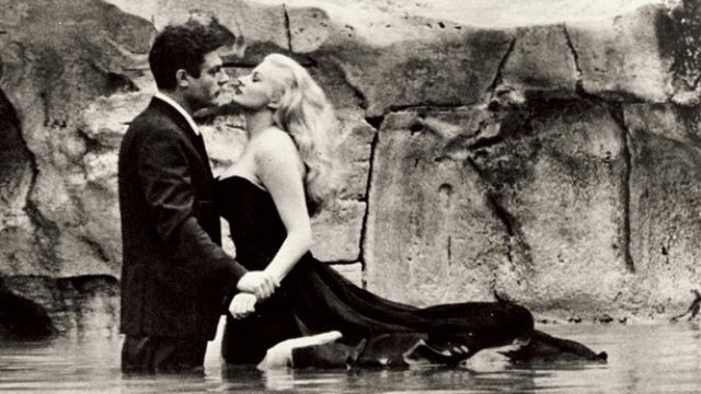 画像: http://www.hollywoodreporter.com/news/federico-fellinis-la-dolce-vita-807583