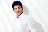 画像: http://image.baidu.com/search/detail?ct=503316480&z=0&ipn=d&word=%E5%91%89%E5%A5%87%E9%9A%86&step_word=&pn=16&spn=0&di=64318500951&pi=&rn=1&tn=baiduimagedetail&is=0%2C0&istype=0&ie=utf-8&oe=utf-8&in=&cl=2&lm=-1&st=-1&cs=3822415891%2C25752620&os=976779591%2C3087184123&adpicid=0&ln=1996&fr=&fmq=1440697073530_R&ic=0&s=undefined&se=&sme=&tab=0&width=&height=&face=undefined&ist=&jit=&cg=&bdtype=0&objurl=http%3A%2F%2Fpic.baike.soso.com%2Fp%2F20130916%2F20130916130357-2078587837.jpg&fromurl=ippr_z2C%24qAzdH3FAzdH3Fkwthj_z%26e3Bf5f5_z%26e3Bv54AzdH3Fim800lnan_z%26e3Bip4%3Ffr%3Dsm800lna9&gsm=0