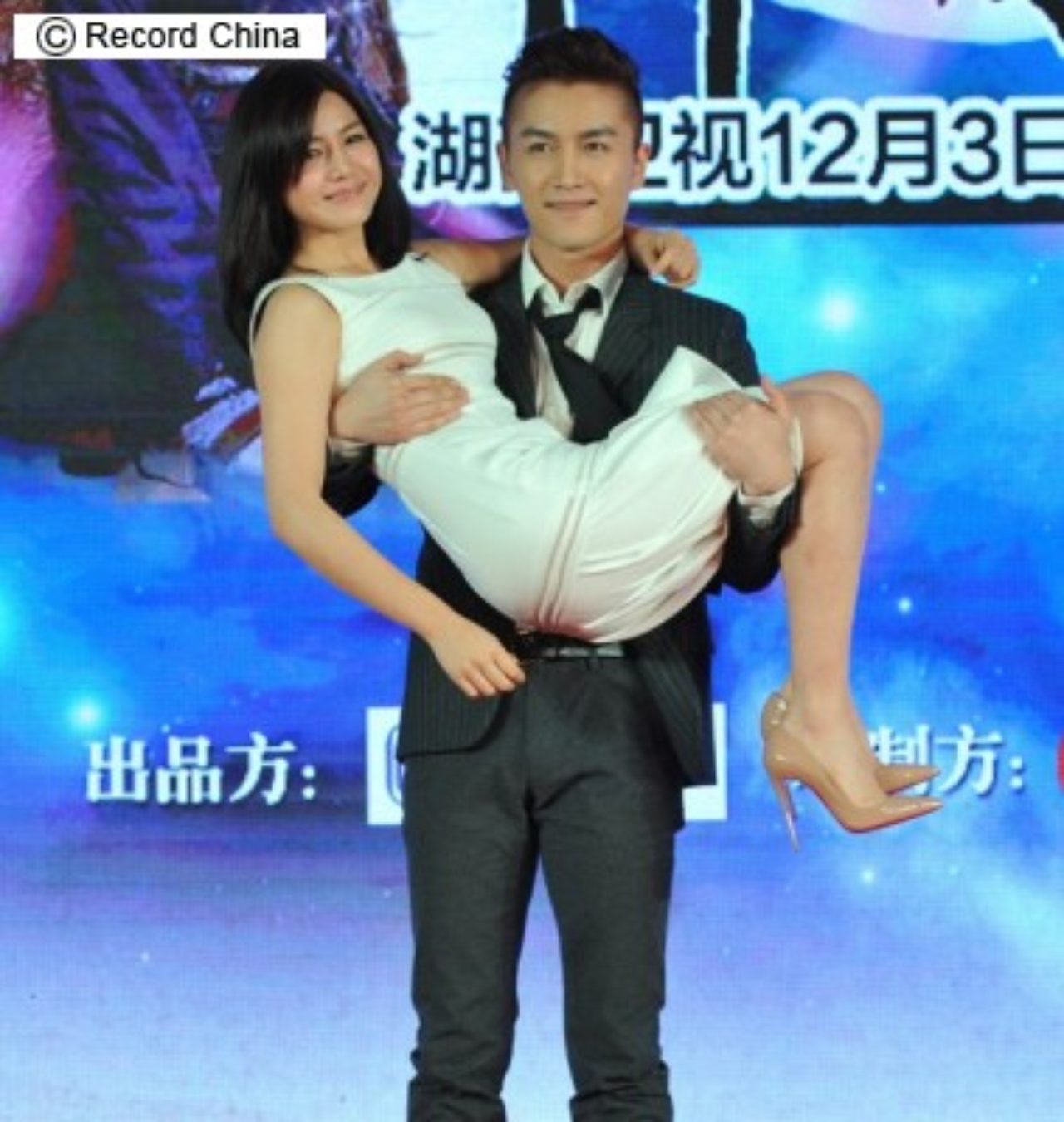 台湾の国民的女神ミシェル・チェンが、時代劇ドラマ『神雕侠侶』共演者の中国イケメン俳優との交際発表！ - シネフィル - 映画とカルチャーWebマガジン