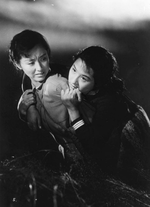 画像2: 『ひめゆりの塔』 1953(昭和28)年東映作品/127分