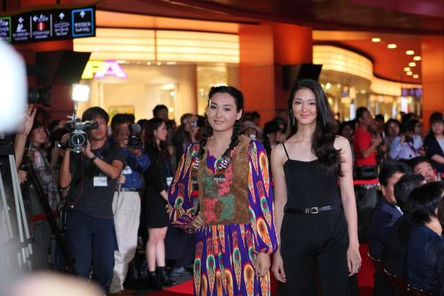 画像1: 華やかなゲスト登壇に熱気は最高潮! アジア映画を堪能する8日間、ついに開幕!!