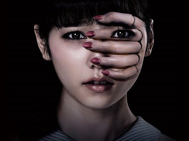 画像: 劇場霊」の一場面 (C)2015「劇場霊」製作委員会