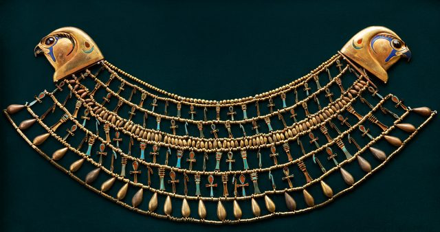 画像: クヌムト王女の襟飾り 中王国時代 第12王朝(前1911~1877年頃) 国立カイロ博物館蔵