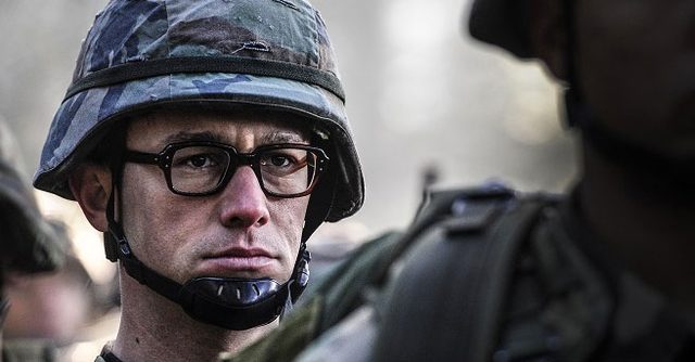 画像: http://www.joblo.com/movie-news/our-first-look-at-shailene-woodley-alongside-joseph-gordon-levitt-in-snowden-277