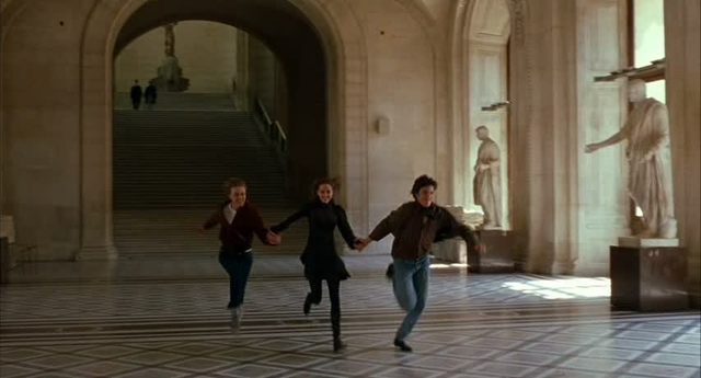 画像: http://seul-le-cinema.blogspot.jp/2011/05/dreamers.html