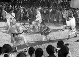 画像2: (C)京都文化博物館 映像情報室 The Museum of Kyoto, Kyoto Film Archive http://www.bunpaku.or.jp/exhi_film/