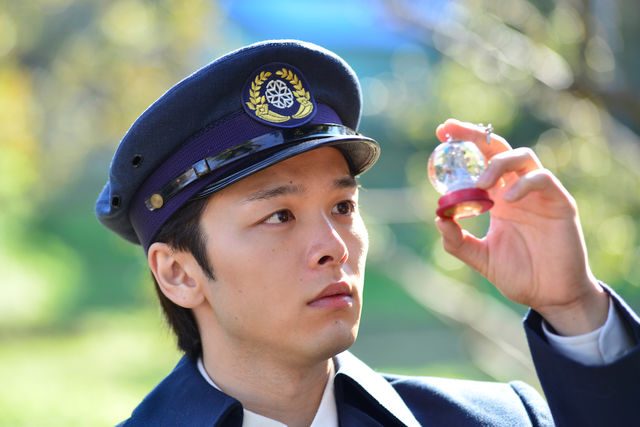 画像: 「星ガ丘ワンダーランド」中村倫也演じる主人公の瀬生温人。(c)2015「星ガ丘ワンダーランド」製作委員会