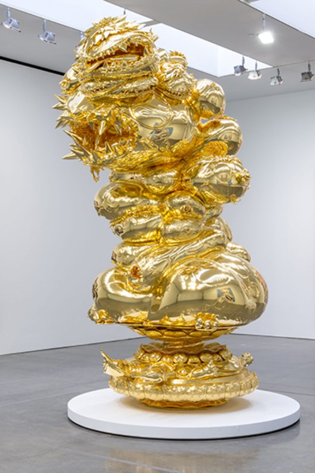 画像: 村上 隆 《宇宙の産声》 制作中 ミクスト・メディア 420 x 293.5 x 230cm Courtesy Gagosian Gallery, New York ©2015 Takashi Murakami/Kaikai Kiki Co., Ltd. All Rights Reserved.