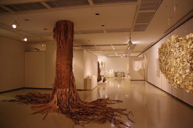 画像2: 「紙、やどる形」会場風景 photo(C)mori hidenobu -cinefil art review